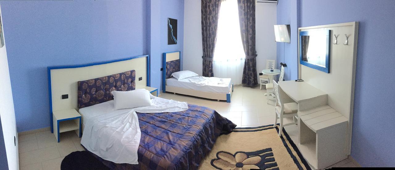 Hotel Siklad Lezhë Esterno foto