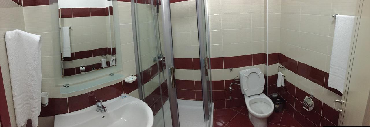 Hotel Siklad Lezhë Esterno foto